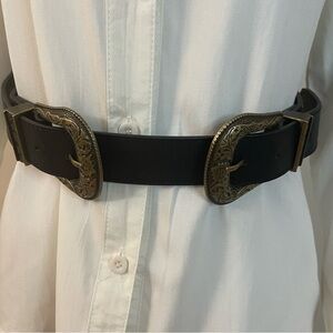 Black distressed faux leather double buckle skinny belt